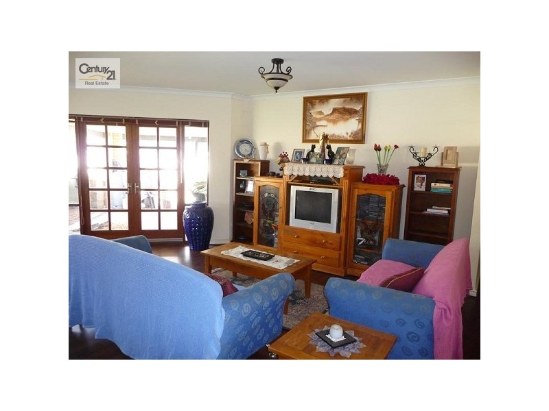 211 Coventry Crossing, Bullsbrook WA 6084