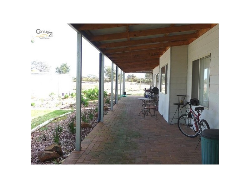 201 Archibald Street, Muchea WA 6501