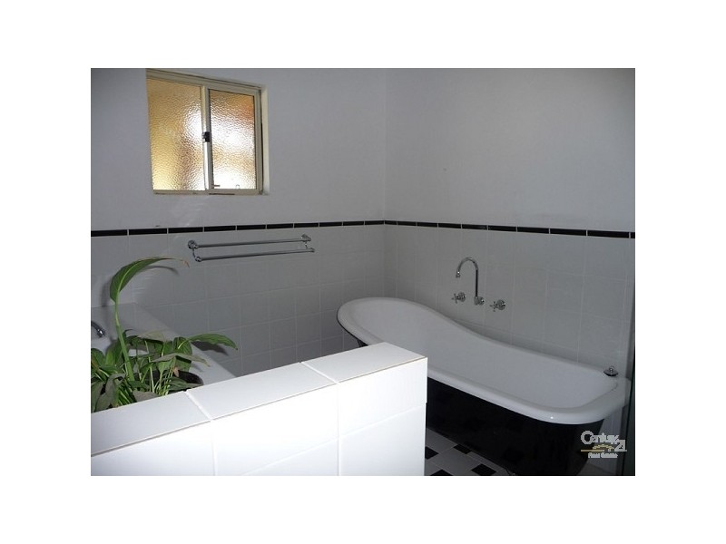 201 Jenkins Rd, Bullsbrook WA 6084