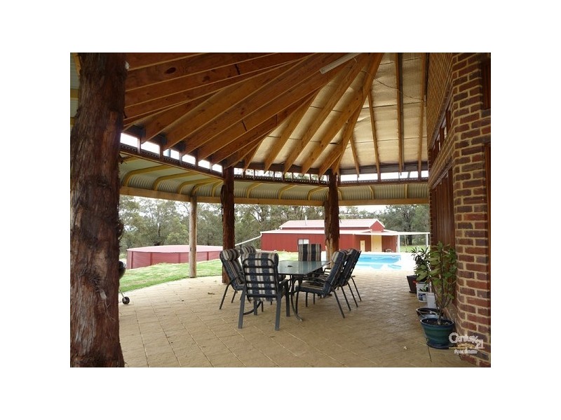 201 Jenkins Rd, Bullsbrook WA 6084