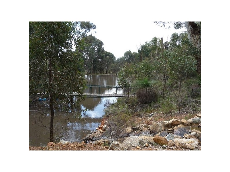 348 Meadowbrook Ramble, Bullsbrook WA 6084