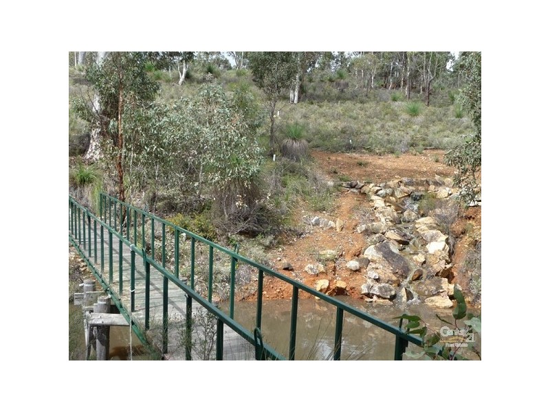 348 Meadowbrook Ramble, Bullsbrook WA 6084