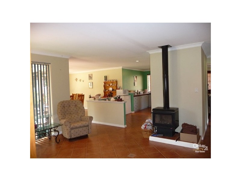 174 Murray Grey Circle, Lower Chittering WA 6084