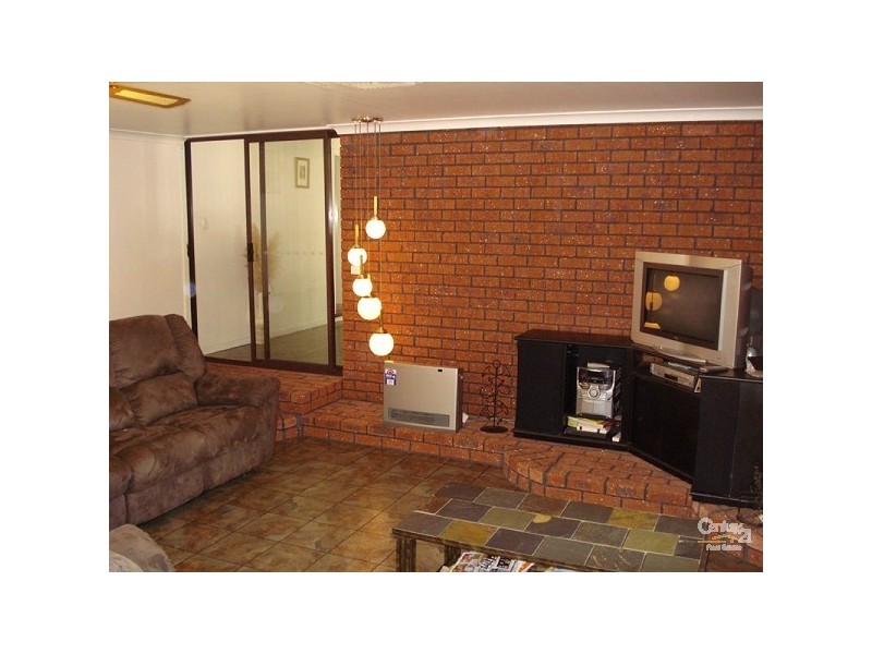 104 Chittering Rd, Bullsbrook WA 6084