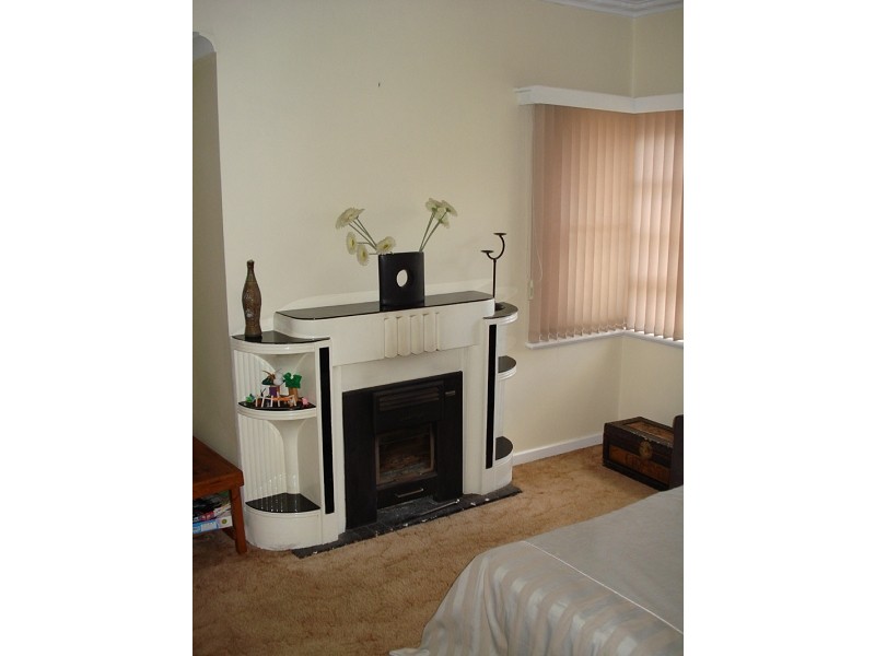 104 Chittering Rd, Bullsbrook WA 6084