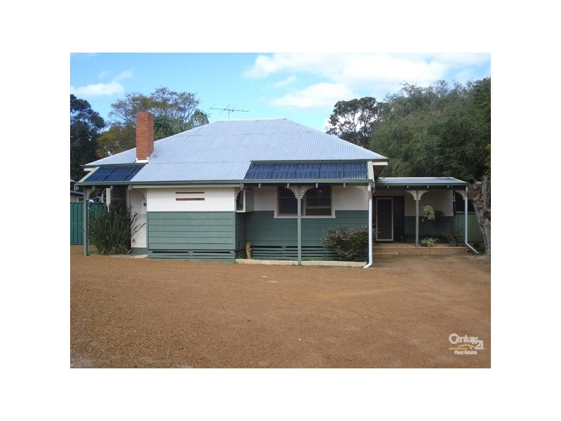 104 Chittering Rd, Bullsbrook WA 6084