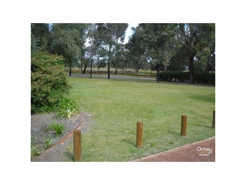 104 Chittering Rd, Bullsbrook WA 6084