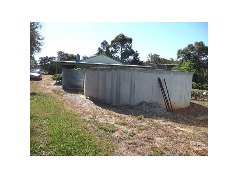 240 Hart Drive, Chittering WA 6084