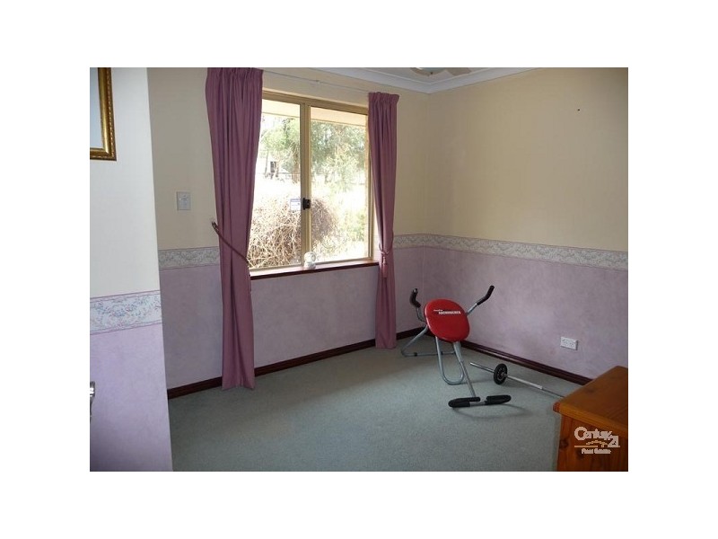 40 Devon Way, Lower Chittering WA 6084