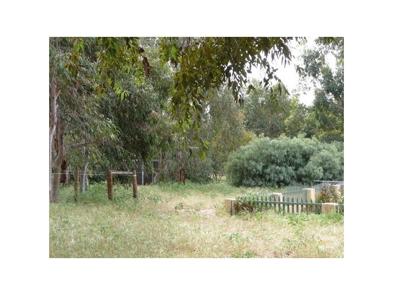 40 Devon Way, Lower Chittering WA 6084