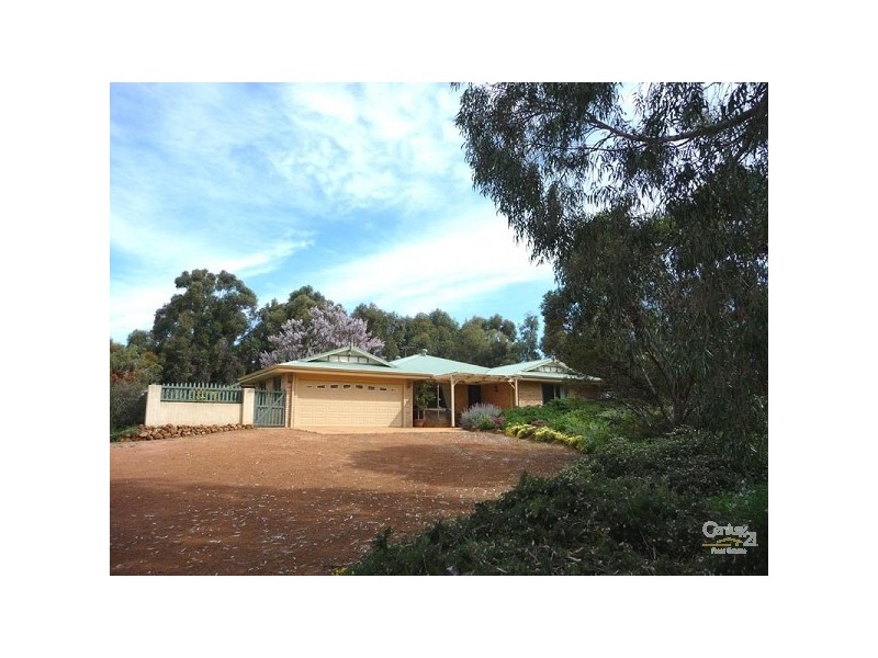 40 Devon Way, Lower Chittering WA 6084