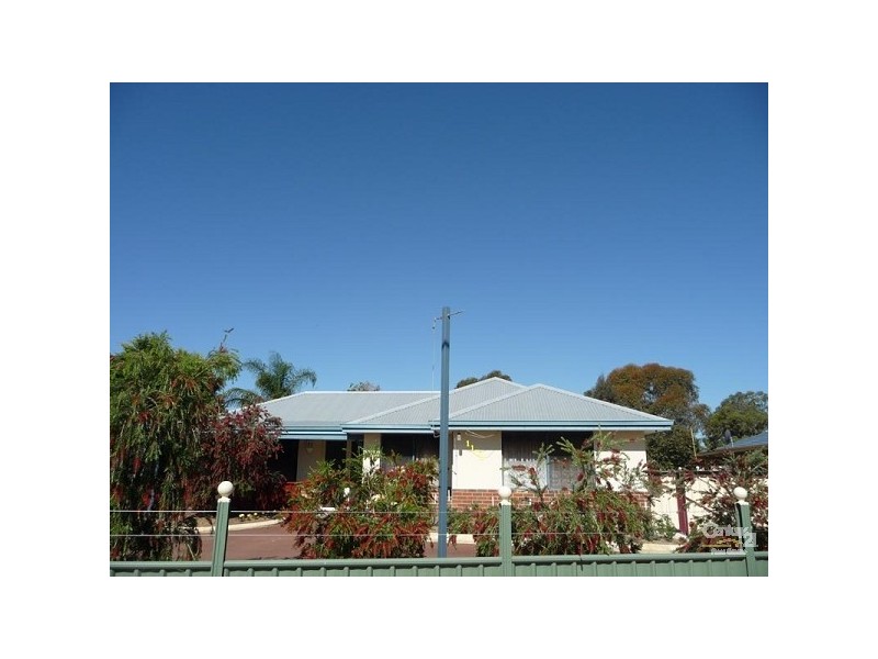 1178 Almeria Parade, Bullsbrook WA 6084