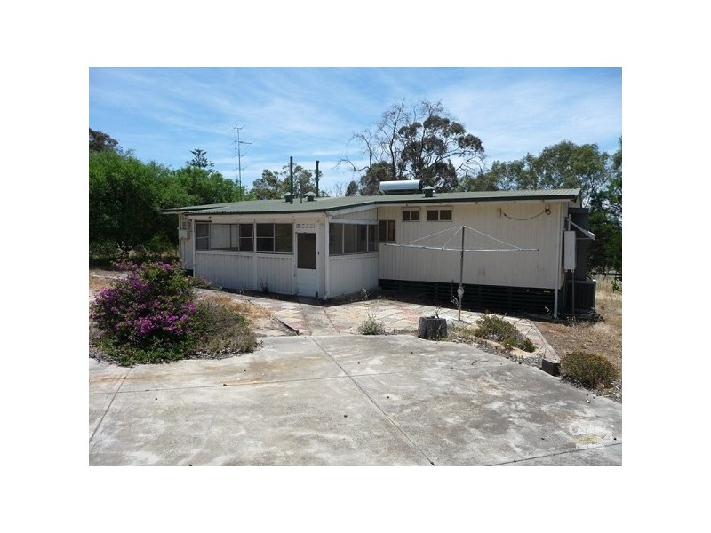 13 Tame Road, Bakers Hill WA 6562