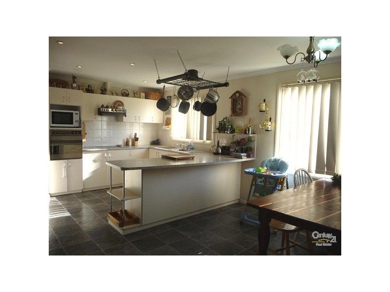 10 Popple Place, Muchea WA 6501