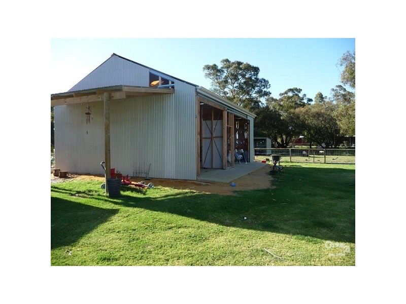 10 Popple Place, Muchea WA 6501