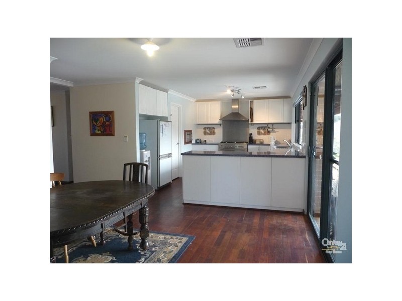 114 Shady Hill View, Bullsbrook WA 6084