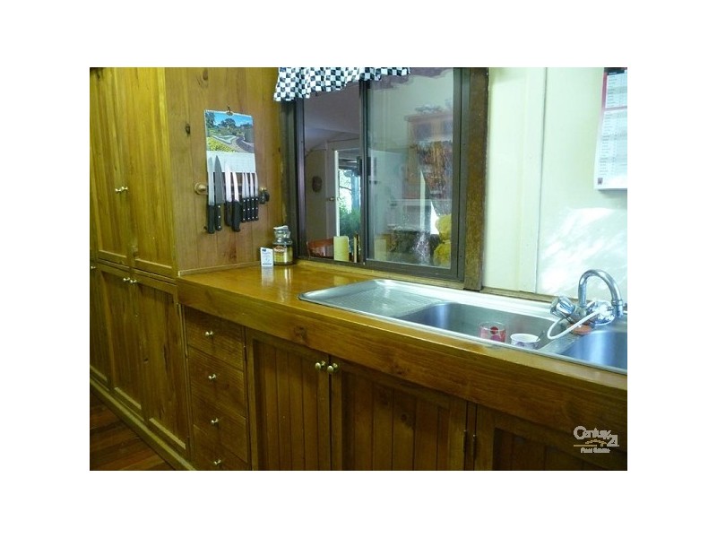 558 Blue Plains Road, Chittering WA 6084