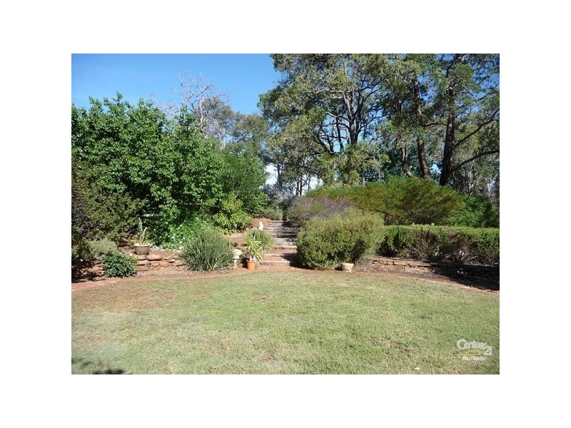 558 Blue Plains Road, Chittering WA 6084