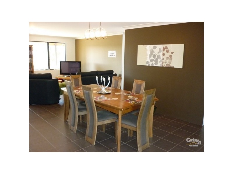 33 Dexter Chase, Lower Chittering WA 6084