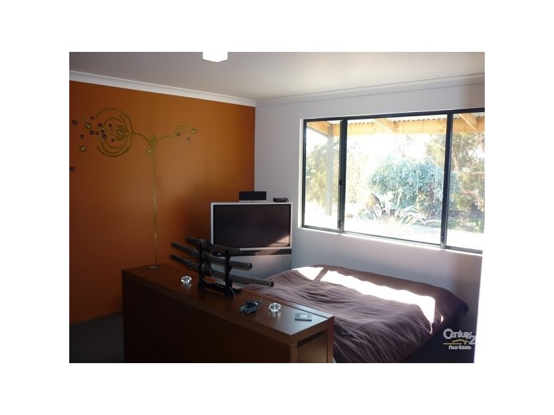 33 Dexter Chase, Lower Chittering WA 6084