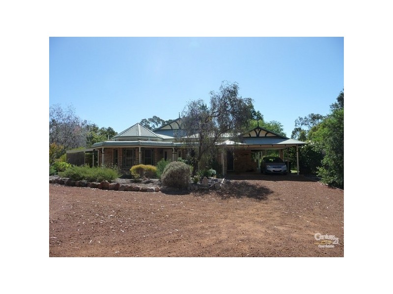 117 Fraser Rd, Bullsbrook WA 6084