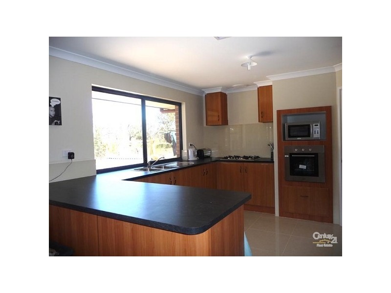 21 Kendall Street, Muchea WA 6501