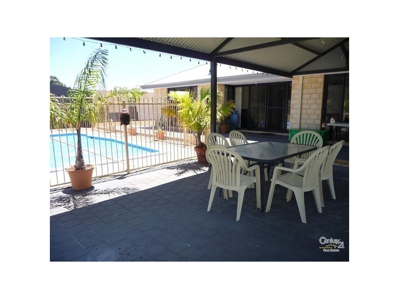 24 Bagley Street, Muchea WA 6501