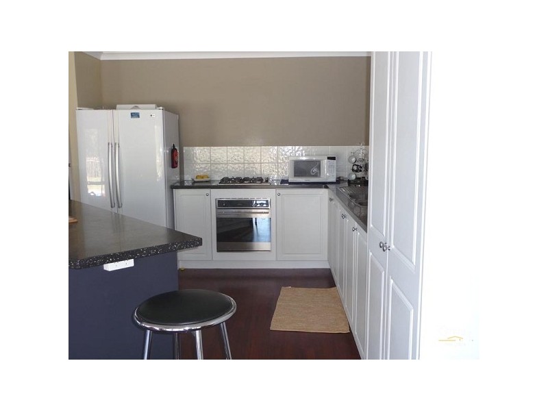 24 Bagley Street, Muchea WA 6501