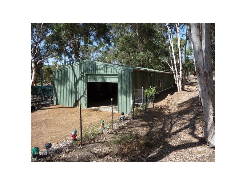 11 Ridgetop Trail, Bullsbrook WA 6084
