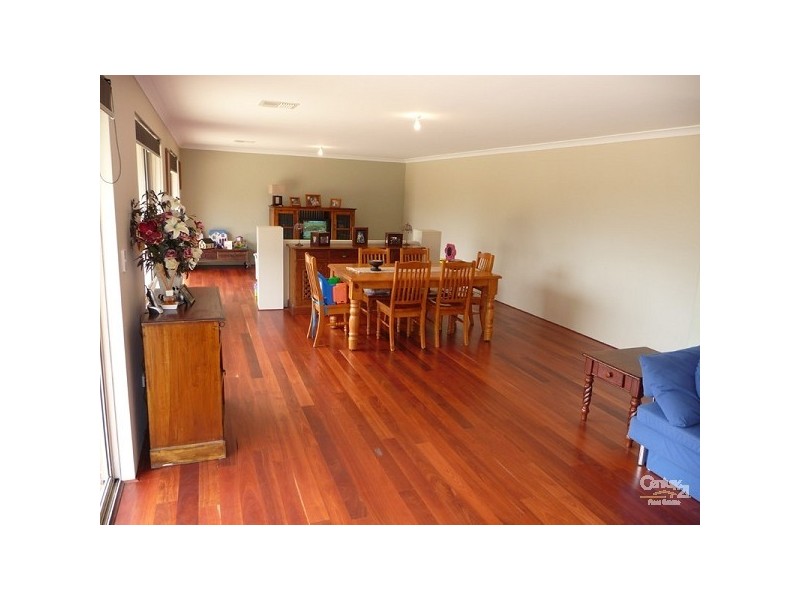 66 Buckthorn Drive, Lower Chittering WA 6084