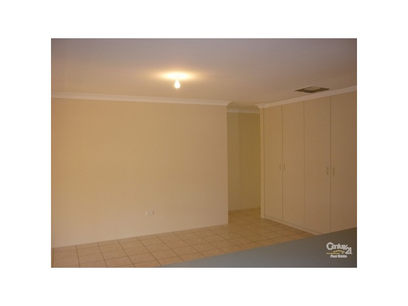 12 Banksia Court, Bullsbrook WA 6084