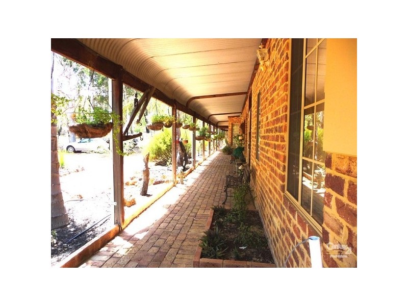 52 Ridgetop Trail, Bullsbrook WA 6084