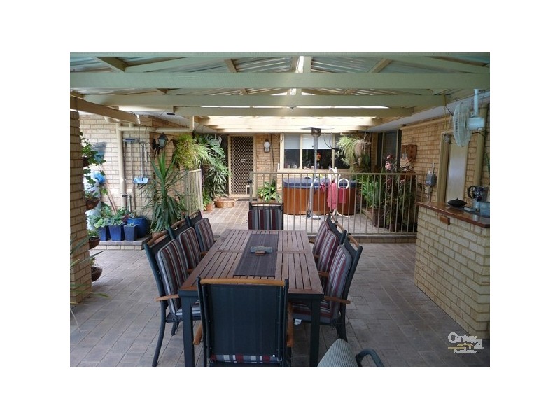 40 Carl Street, Muchea WA 6501