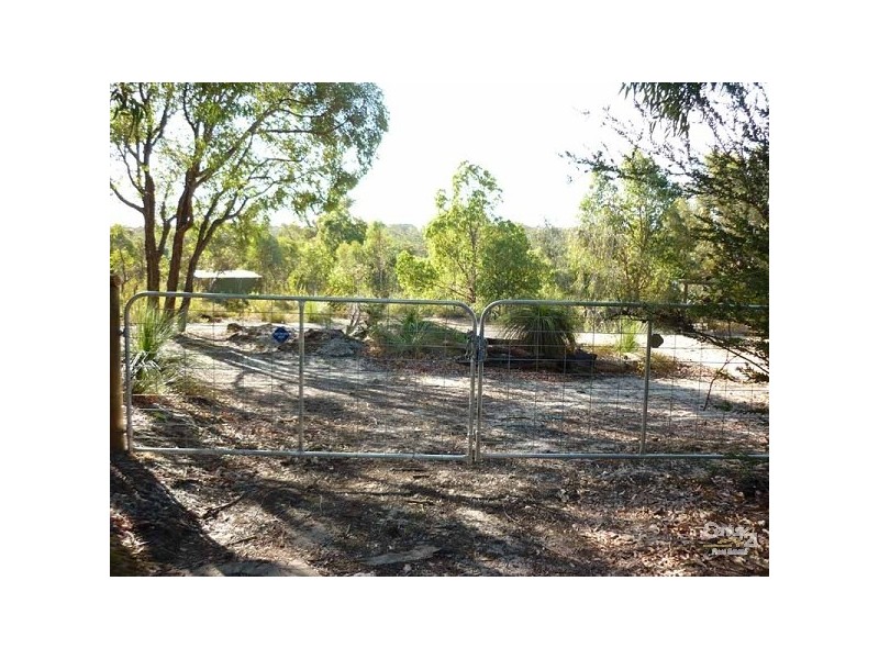 43 Sollya Retreat, Lower Chittering WA 6084