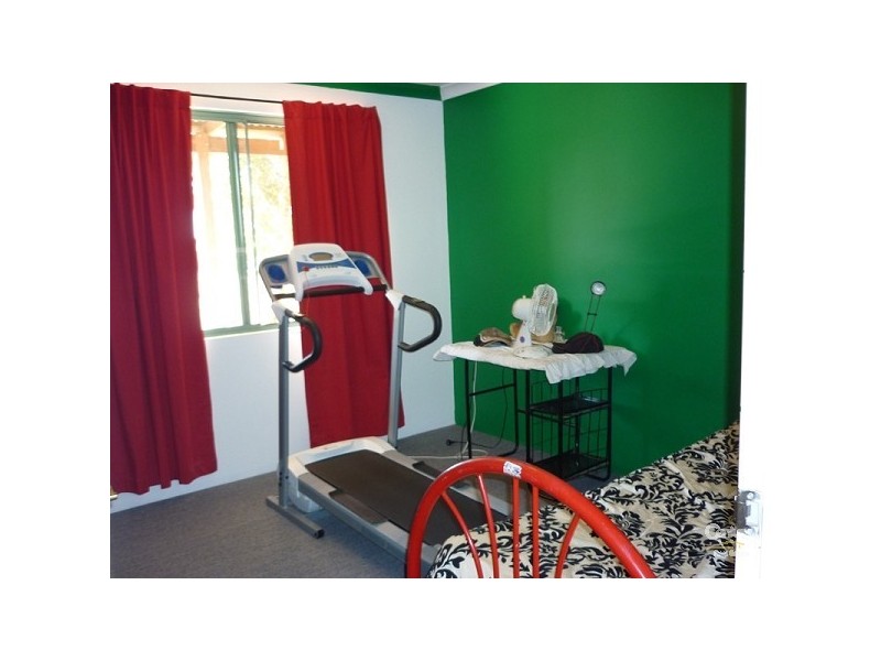 137 Patersonia Road, Chittering WA 6084