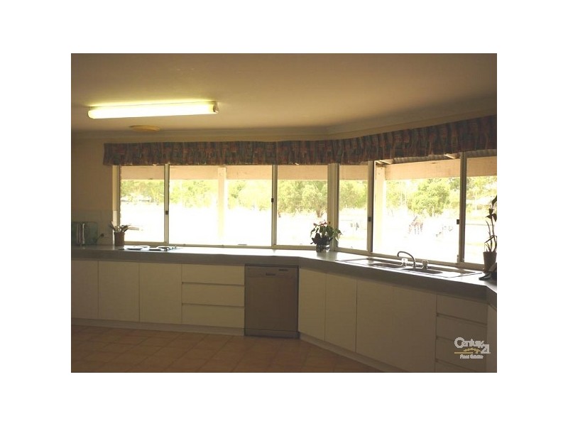 124 Cathedral Avenue, Brigadoon WA 6069