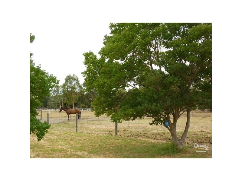 124 Cathedral Avenue, Brigadoon WA 6069