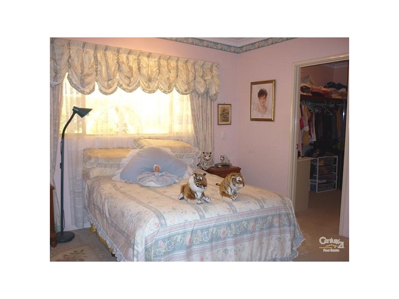 16 Egret Place, Chittering WA 6084