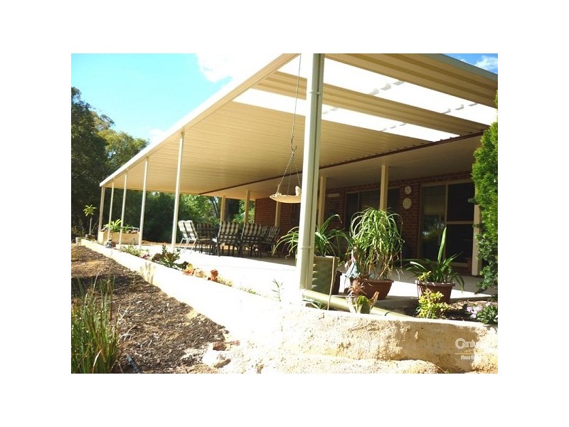 16 Egret Place, Chittering WA 6084