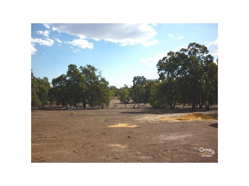 16 Egret Place, Chittering WA 6084