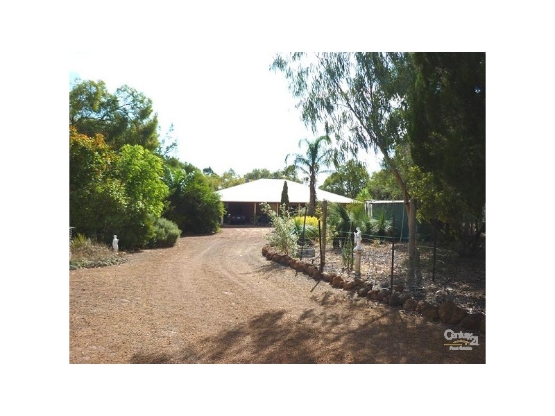 16 Egret Place, Chittering WA 6084