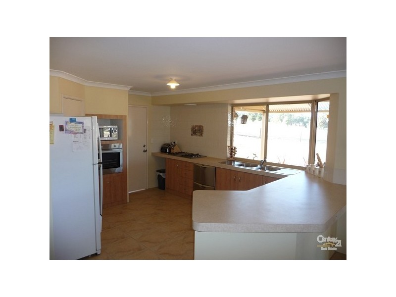 305 Maine Anjou Drive, Lower Chittering WA 6084