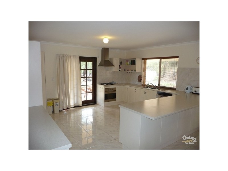 39 Lareema Drive, Bullsbrook WA 6084