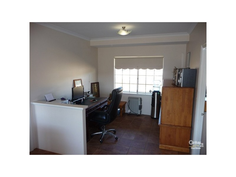 49 Sussex Bend, Lower Chittering WA 6084