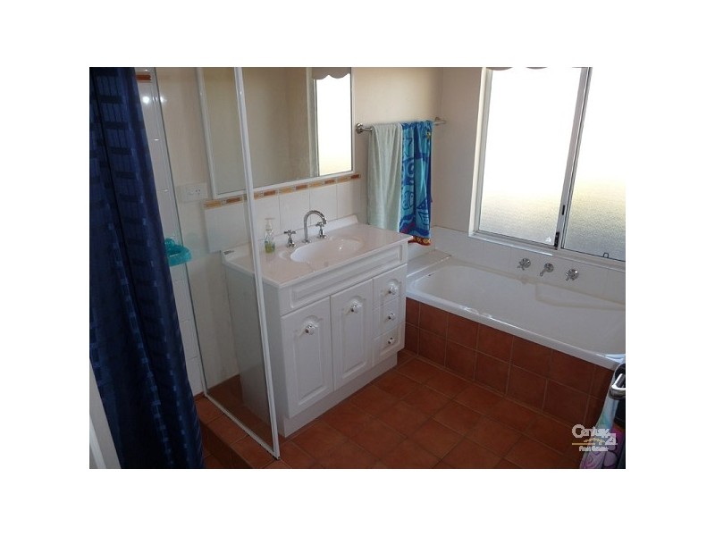 49 Sussex Bend, Lower Chittering WA 6084