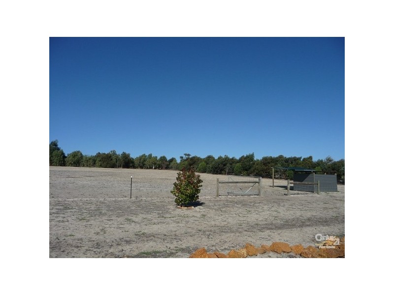 49 Sussex Bend, Lower Chittering WA 6084