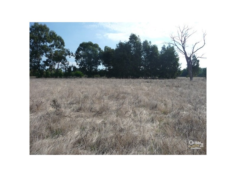 9 Charolais Trail, Lower Chittering WA 6084