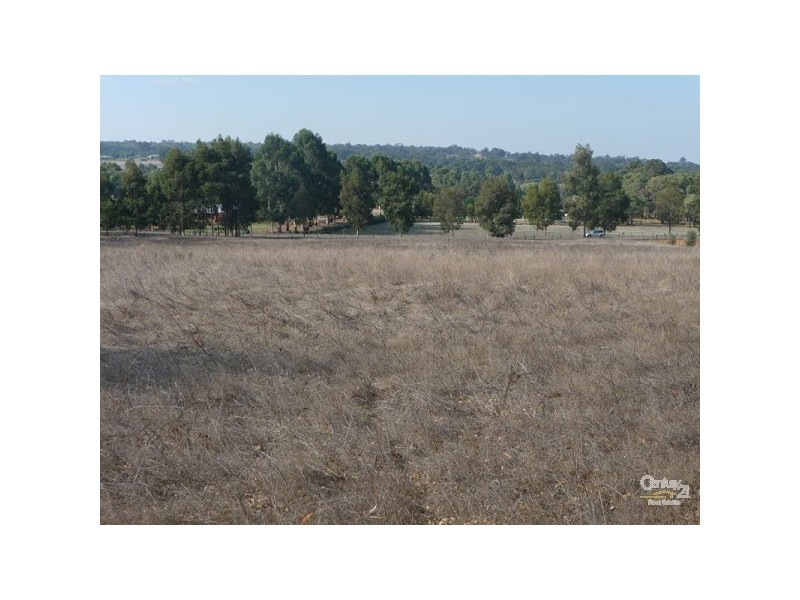 9 Charolais Trail, Lower Chittering WA 6084