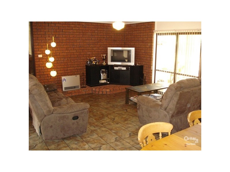 104 Chittering Road, Bullsbrook WA 6084