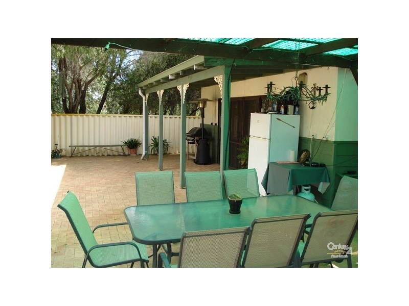 104 Chittering Road, Bullsbrook WA 6084